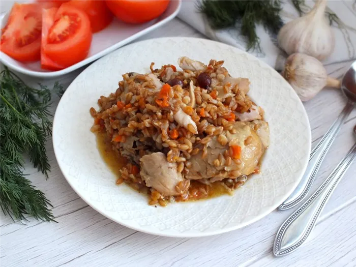 Полба с мясом в мультиварке