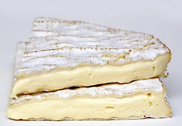 syr-brie-de-meaux