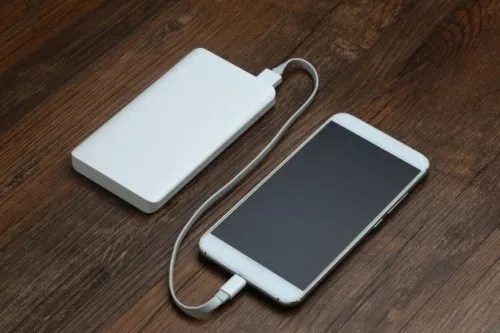 Телефон и powerbank